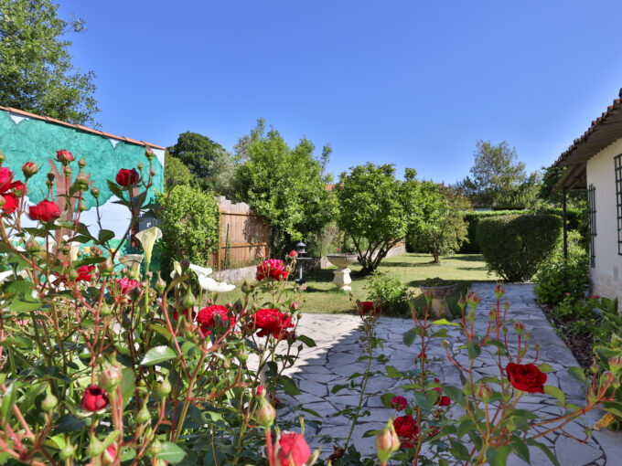 Echoppe avec jardin à Bordeaux